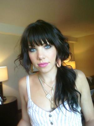 Makeup and hair by Candace Corey for Carly Rae Jepsen in St. Louis for her concert. 

Read what I used on her:
http://candacecorey.com/blog/2012/12/16/call-me-carly