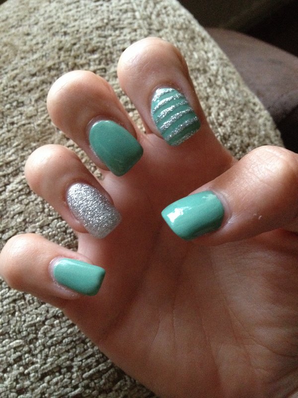 monday nails.. acyrlic wv a little glitter! | Karina C.'s Photo ...