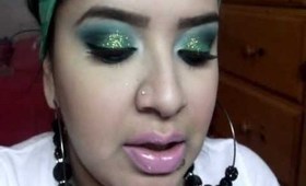 St. Patricks Day Smokey Eye With Green Glitter Eye Makeup Tutorial