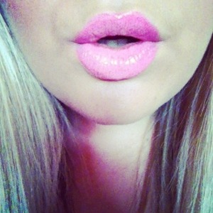 pink lips are the best 