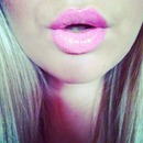pink lips 