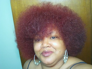 When I wear my afro I do not wear makeup. I do it au naturale !