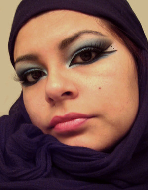 Modern Arabic Inspired Look