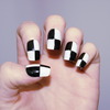 Monochrome Trend - Chequerboard Nails!