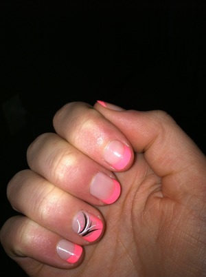 Pink tip and black and white design 