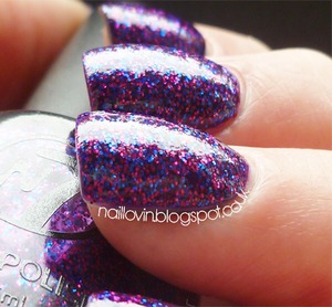 W7 Cosmic Purple for Day 6 of the Lazy 15 Challenge
http://naillovin.blogspot.co.uk