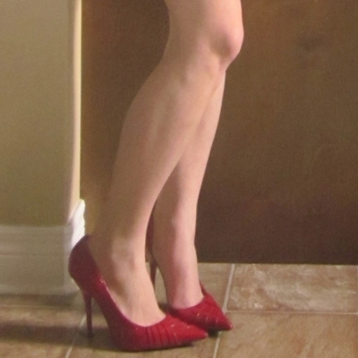 Elle B.