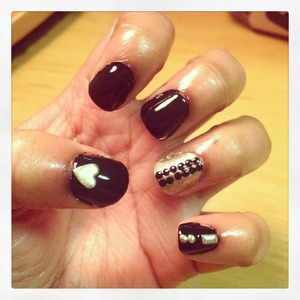 Gold & Black with double studs and a heart stud
OPI, Glitzerland
Sinful Colors, Black on Black
