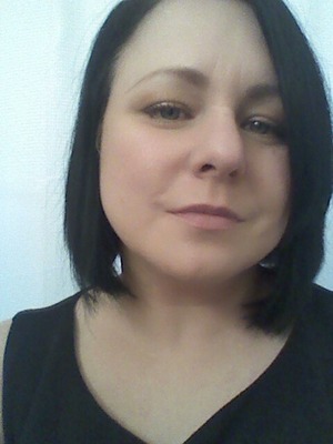 Ilona E.
