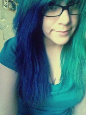 half blue half green <3 Adore Indigo Blue and Punky Colours Alpine Green