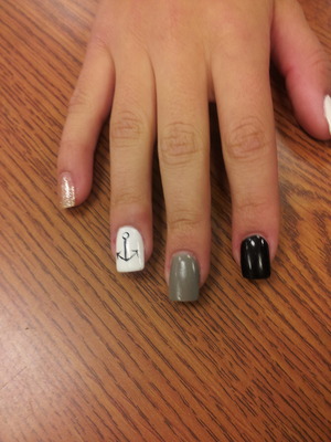 My friend Gisselle's nails from today <3