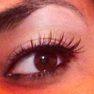 My new flash lashes ? 😳😳😳👀
