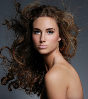 Photography by www.tonyveloz.com
Becca w/Wilhemina Modelogic
Hair Jessica Kidd