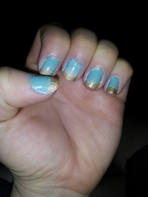 Used: "I Need A Refresh-Mint" by Wet n Wild and "Tarnished Gold" by China Glaze