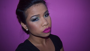Find out more at http://totally-love-it.com/2012/07/29/earth-angel-green-smokey-eyes-with-nars-scarp-lip-stick/