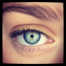 Gold Eyeliner