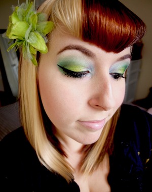 Bitter Absinthe, a look inspired by VintageOrTacky. 