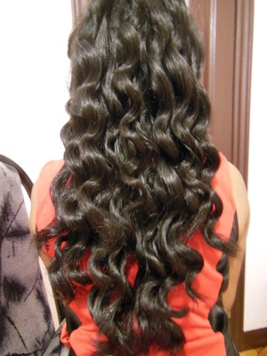 Loose curls I did for a recent party. Added a bit of hairspray that would make my curls last longer and I was ready to go!