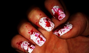 I did these for Halloween, I also call them my 'Dexter nails'