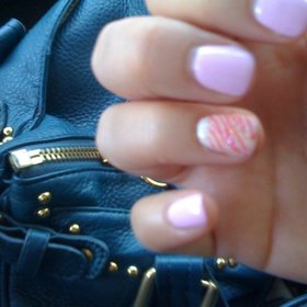 nails