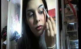 Maquillage yeux quotidien smooky neutre glamour