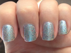 Wet N Wild Limited Edition Coloricon Polishes
http://polishmeplease.wordpress.com