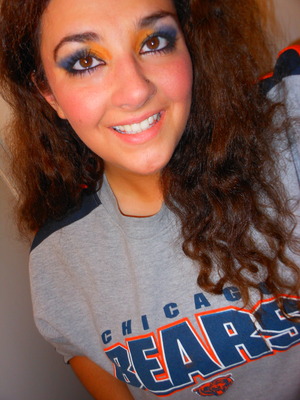 Chicago Bears eye makeup :)