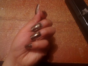 beatiful nail metallic