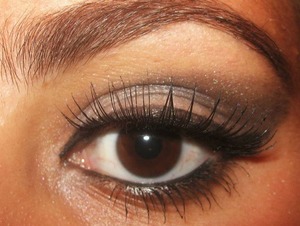Hi,i am new here! Do you like the way I put on makeup? I would be glad if you give me your opinion about my work