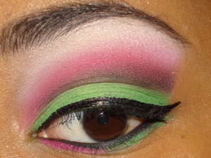 Doesn't my eye remind you of a Watermelon? LOL!