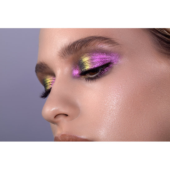 multichrome liquid eyeshadow