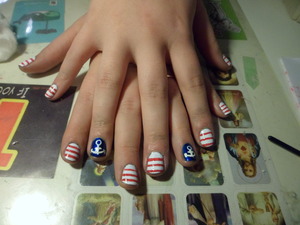 :) Nautical nail design