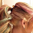 hair. color. pink n blue