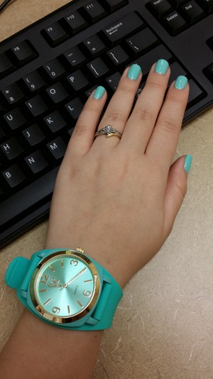 mint nails and mint watch