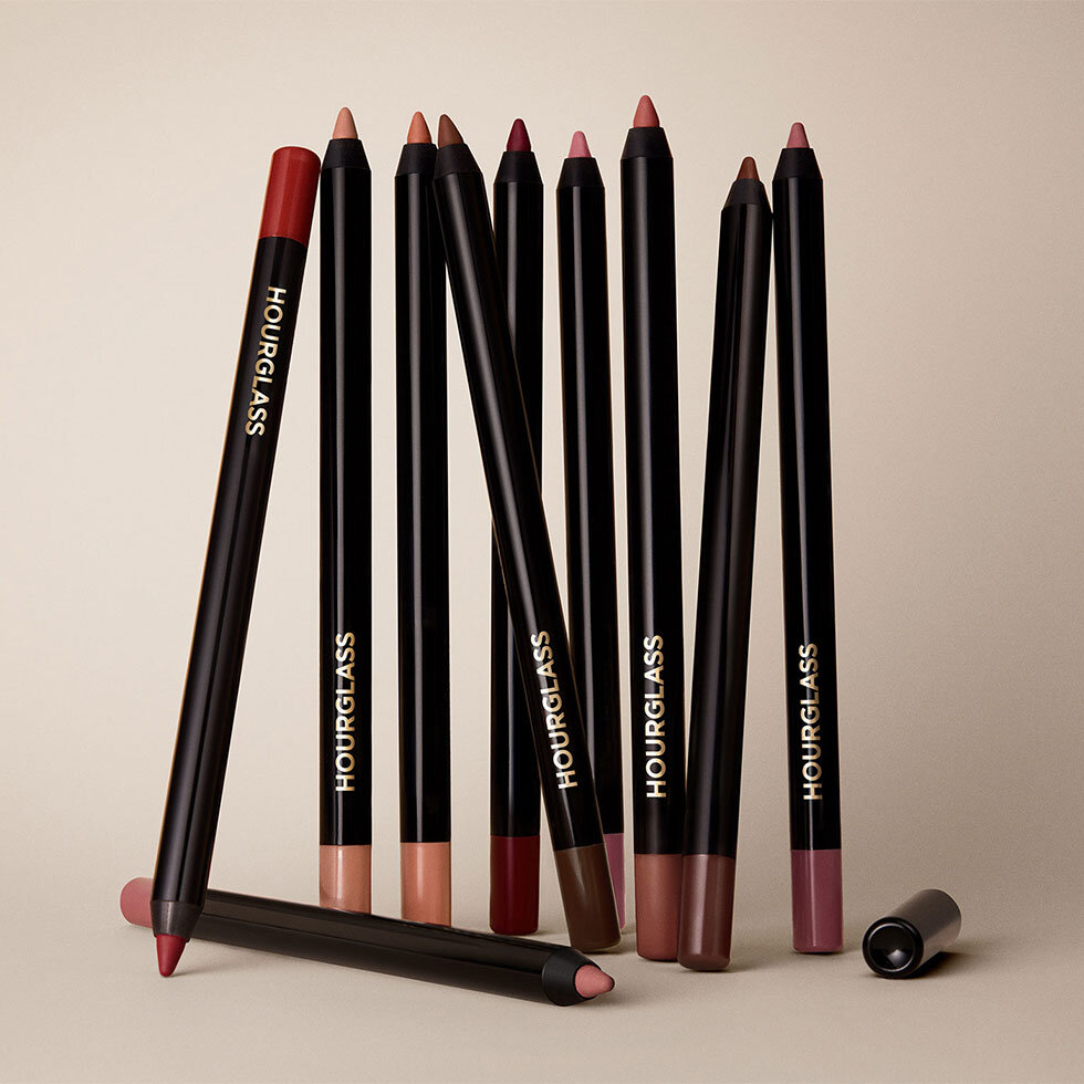 Hourglass Shape & Sculpt Lip Liner