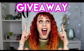 GIVEAWAY! Kat Von D, Anastasia, and more : OPEN! | GlitterFallout