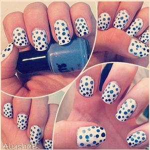 Hand painted Ombré Polka dot nails. Follow Instagram blu3y3babi