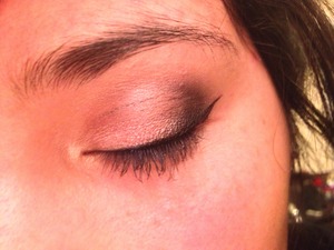 A simple everyday pink look
