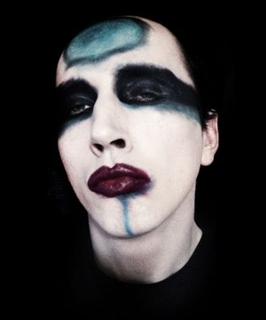 I copied the makeup style of Marilyn Manson from his 2014 tour.
