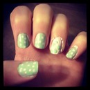 Mint nails with white polka-dots 