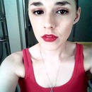 Red Lip/Accidental Gwen Stefani-ish look? 