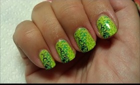 Green on the Scene - Nail Art Fauxtorial