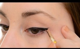 How To Create A Cat Eye With Gel Eye Liner
