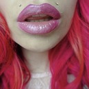 Shimmer Holiday Glam Lips