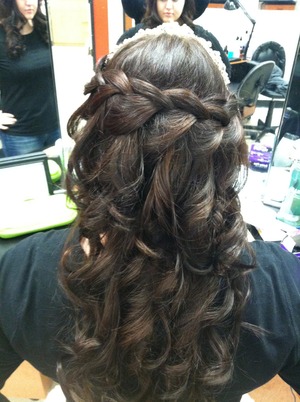 I know they are everywhere but....here's my take on a loose waterfall braid with curls
