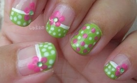 Nail Art - Green and Pink Polka Dot Bikini - Decoracion de Uñas