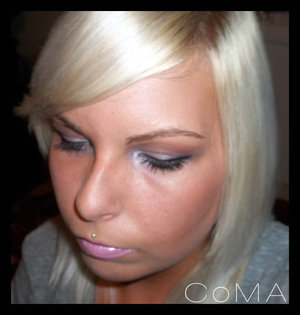 Neutral Makeup, details http://niksconfessional.blogspot.com