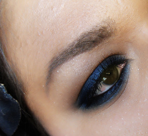Smokey eyeliner blueish neautral look using Elf cosmetics