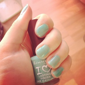 Hello ! So , this a Nail Lacquer from RIMMEL .