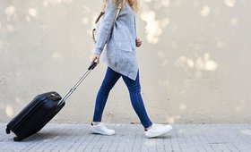 How to Travel Lightly This Holiday Season and Still Look Amazing